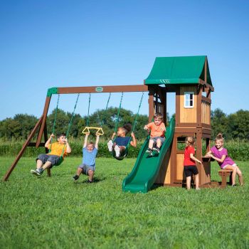 Aire de jeux en bois avec balançoires et toboggan Lakewoodde Backyard